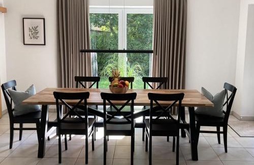 Wurster Nordseekuste House | Explore Ferienhaus Große Freiheit: Top-Rated Family Retreat