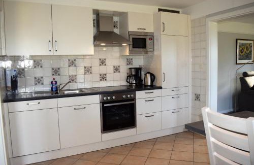 Niebuell House | Haus Amsel: Pet-Friendly Retreat with 8.9/10 Guest Rating