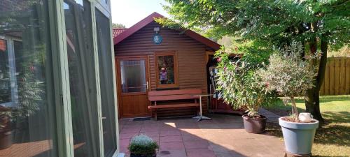 Papenburg House | Pet-Friendly Retreat at Ferienhaus "Haus Bethlehem" 9.3/10
