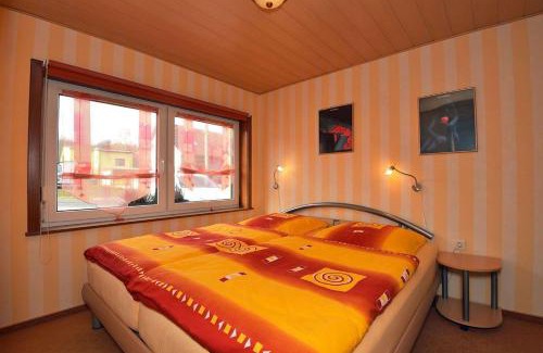 Scheibe-Alsbach House | Oceanfront Retreat at Ferienhaus-Hellmich for Family Fun