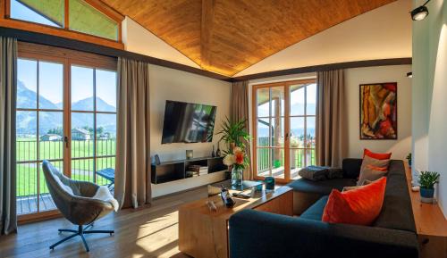 Koessen Apartment | Discover Ferienhaus Hetzenauer: 4-Star Pet-Friendly Retreat