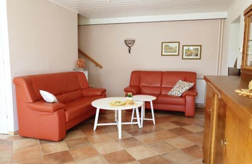 Laussnitz House | Explore Ferienhaus Hummel-Nest: Oceanfront with Pool
