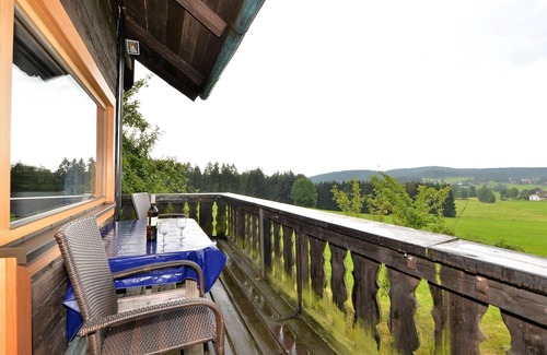 Viechtach House | Cozy Holiday Home with Terrace and Family-Friendly Amenities