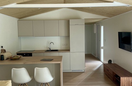 Grunheide House | Relaxing Retreat at Ferienhaus im Grünen by Müggelspree