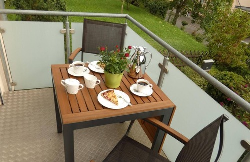 Kirn Apartment | Cozy Ferienhaus im Obstgarten: Ideal with Kitchen & Child Friendly