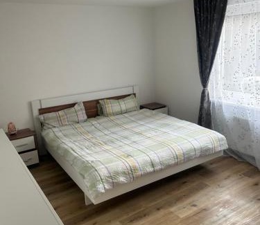 Wurm Villa | Relax at Villa am Fluß: Pet-Friendly Retreat with Spa