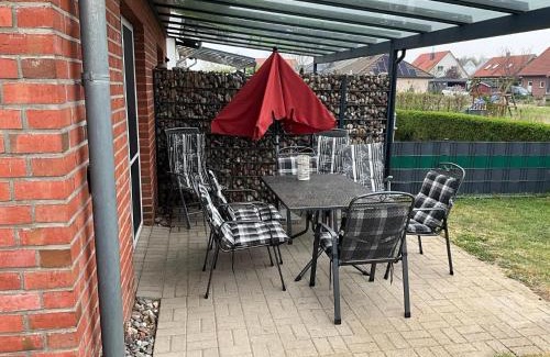 Wismar House | Pet-Friendly Ferienhaus in Hoben with Terrace & Grill