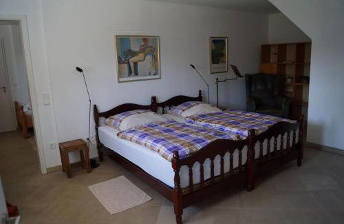 Hildesheim District House | Family-Friendly Retreat in Weenzen with Expansive Garden