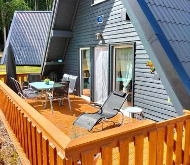 Bad Arolsen House | Pet-Friendly Ferienhaus Joschko with Oceanfront Views