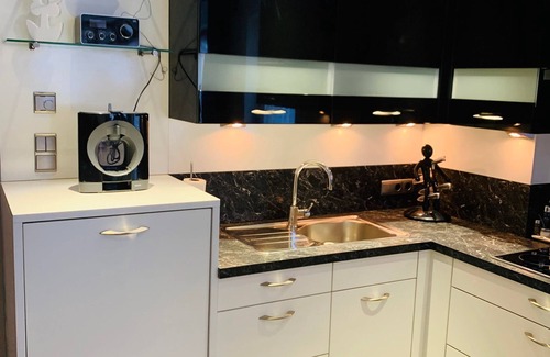 Oetz Apartment | Cozy Ferienhaus Julia: Family and Pet Friendly Retreat