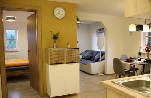 Bad Goisern Apartment | Exceptional Ferienhaus Kühlwein: Oceanfront Escape Awaits