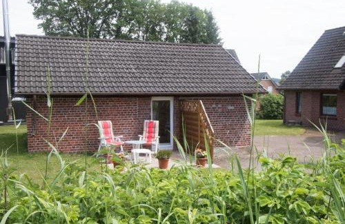 Ollsen House | Pet-Friendly Retreat: Ferienhaus Karl-Heinz Ehlers Awaits