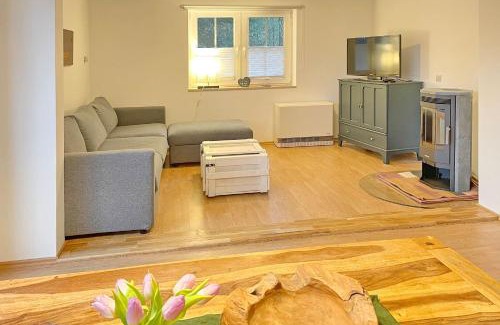 Byhleguhre House | Discover Ferienhaus Kiefernwäldchen: Family-Friendly Retreat