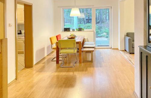 Byhleguhre House | Discover Ferienhaus Kiefernwäldchen: Family-Friendly Retreat