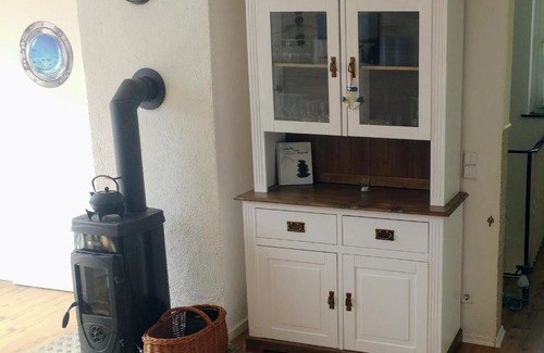 Maasholm-Bad House | Relaxing Retreat at Ferienhaus Klönstieg - Pet-Friendly Stay