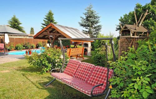 Kummerow House | Family-Friendly Ferienhaus Kummerow with Pool Access