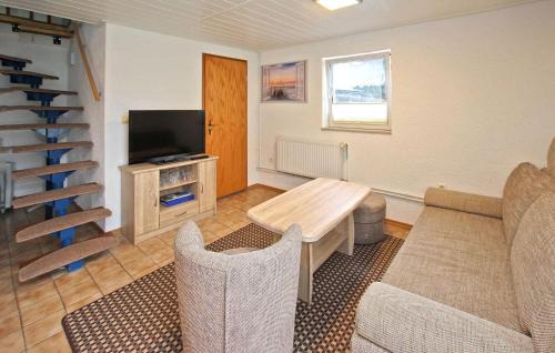 Kummerow House | Family-Friendly Ferienhaus Kummerow with Pool Access