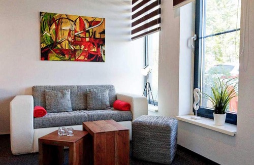 Geierswalde Apartment | Pet-Friendly Ferienhaus LAKOMA with Ocean View & Breakfast