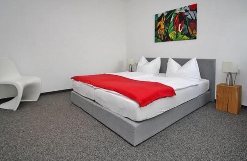 Geierswalde Apartment | Pet-Friendly Ferienhaus LAKOMA with Ocean View & Breakfast