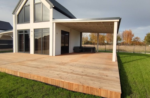 gmina Wolin House | Relaxing Ferienhaus Laura with Sauna & Whirlpool Amenities
