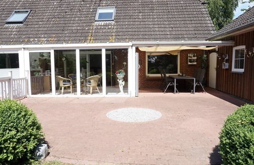Tetenbull House | Discover Ferienhaus "liek Ut" in Tetenbüll for 8 Guests