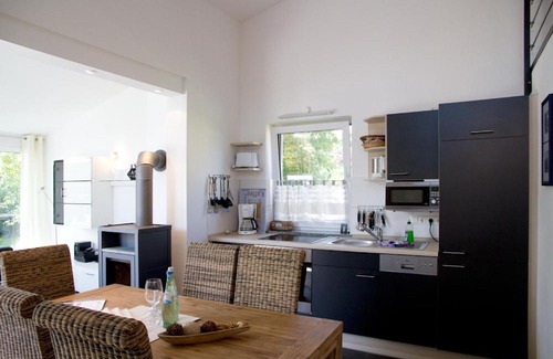 Ostseebad Ahrenshoop House | Family-Friendly Ferienhaus LUV: Pet Welcoming Retreat
