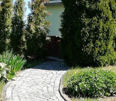 Moschwitz House | Pet-Friendly Retreat at Ferienhaus Möschwitz - Great Reviews!
