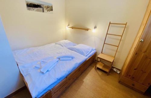 Diedrichshagen House | Budget-Friendly Ferienhaus Meersand with Family & Pet Amenities