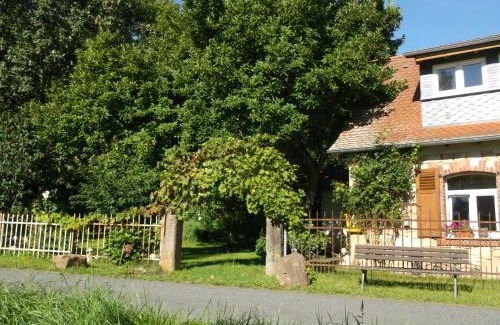 Frankisch-Crumbach Apartment | Idyllic Vacation Home with Garden in Odenwald - 10/10 Rating