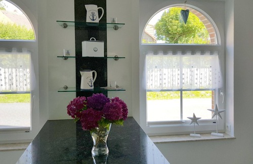 Middelsbur House | Ferienhaus mit drei Bädern in Dornumersiel