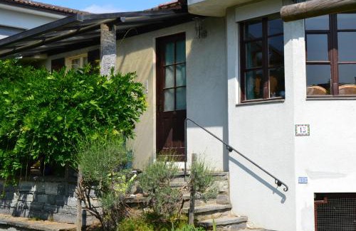 Losone House | Ferienhaus mit Garten in CH 6616 Losone Tessin Casa Sabina