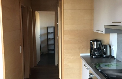 Huefingen House | Family-Friendly Retreat with Expansive Garden Near Wutachschlucht