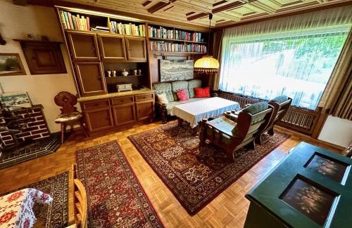 Lofer Apartment | Pet-Friendly Getaway at Ferienhaus Moßhammer