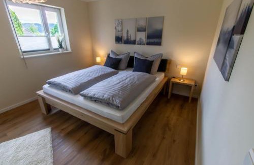 Koppelberg Apartment | New Ferienhaus Moselhöhe: Oceanfront Family Retreat