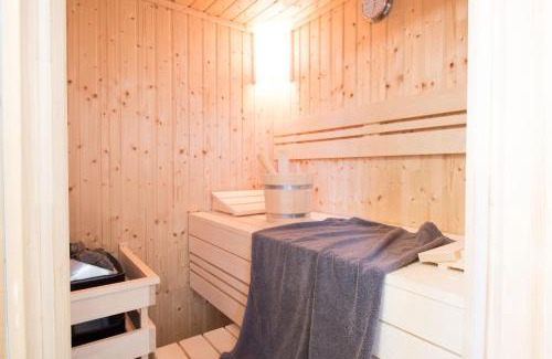 Parow House | Family-Friendly Stay at Ferienhaus Muscheltaucher, 9.7 Rated