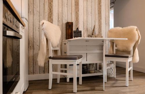 Großzossen House | Discover Ferienhaus Neuseenland: Oceanfront Bliss Awaits