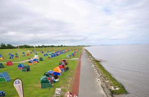 Norderteil House | Cozy Ferienhaus Nordseebrise: Pet & Child Friendly Retreat