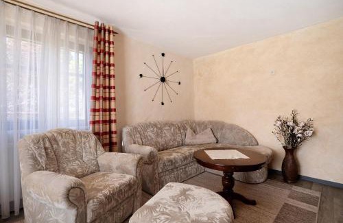 Grossrueckerswalde House | Discover Family-Friendly Ferienhaus Pöhlbergblick Retreat