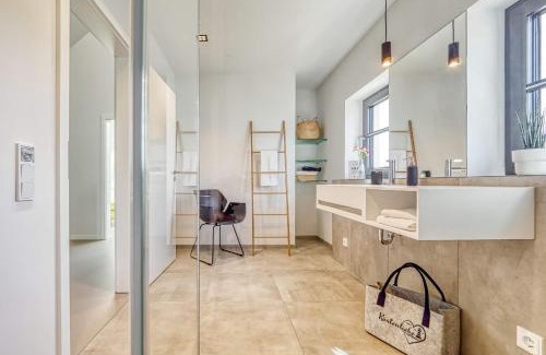 Fuhlendorf House | Discover Family-Friendly Ferienhaus Peak TWO for Your Getaway