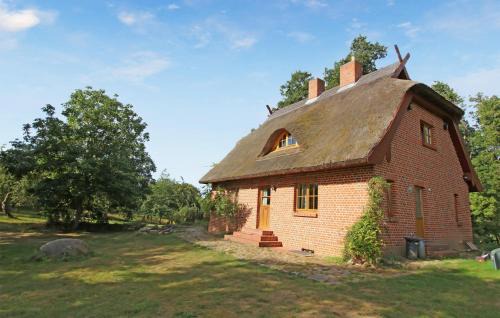 Muritz House | Inviting Ferienhaus Penzlin Ot Krukow for Family Getaways