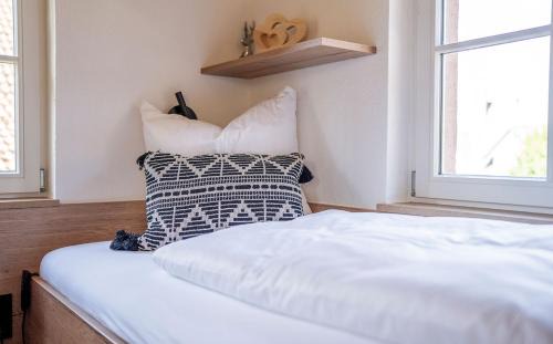Oberkirch House | Top-Rated Ferienhaus Pflugwirts: Pet and Child Friendly Retreat