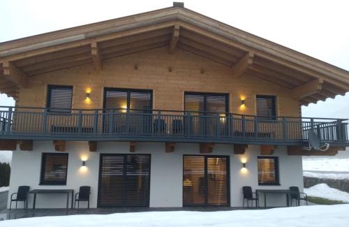 Jochberg House | Family-Friendly Retreat: Ferienhaus Reiter in Kitzbühel