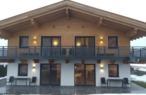Jochberg House | Family-Friendly Retreat: Ferienhaus Reiter in Kitzbühel