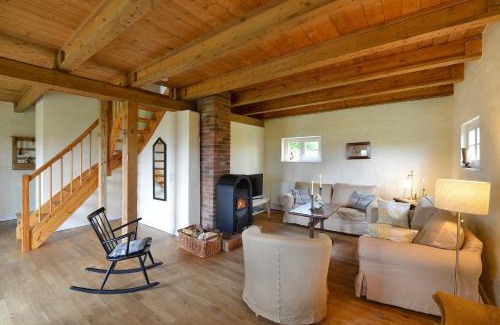 Grubnow House | Pet-Friendly Ferienhaus Remise with Oceanfront Terrace