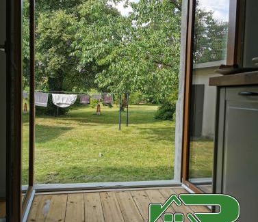 Weiwasser/O.L. House | Family-Friendly Ferienhaus Robert with Breakfast & Kitchen