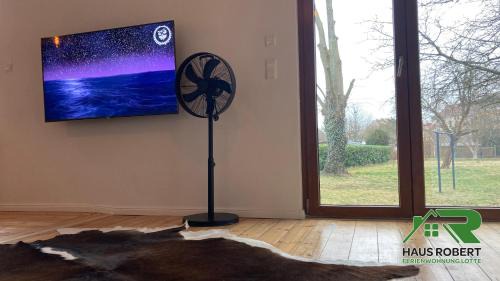 Weiwasser/O.L. House | Family-Friendly Ferienhaus Robert with Breakfast & Kitchen