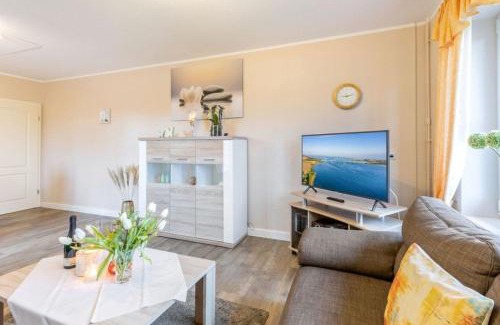 Klausdorf House | Oceanfront Retreat: Ferienhaus Rose - Pet Friendly & Family Joy