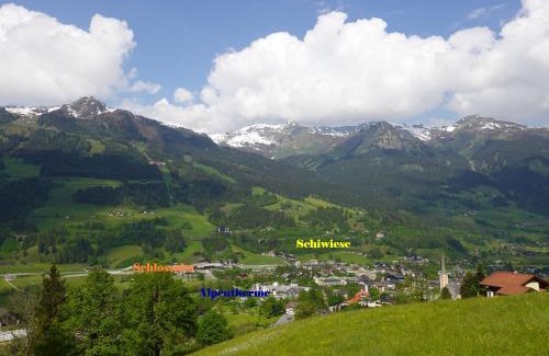 Bad Hofgastein Apartment | Relaxing Ferienhaus Schiwiese with Free Access to Alpentherme