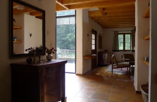 Neunkirchen House | Pet-Friendly Retreat at Ferienhaus Schmelzmühle, Rated 9.3