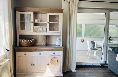 Großzossen Apartment | Unforgettable Ferienhaus Seenah: Pet-Friendly Retreat